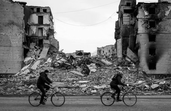 Two bikes.JPG